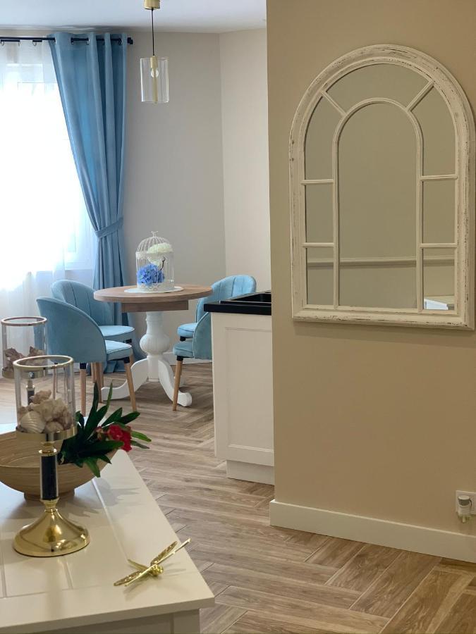 Apartamenty Kamienica Arte 1 Ustka Buitenkant foto